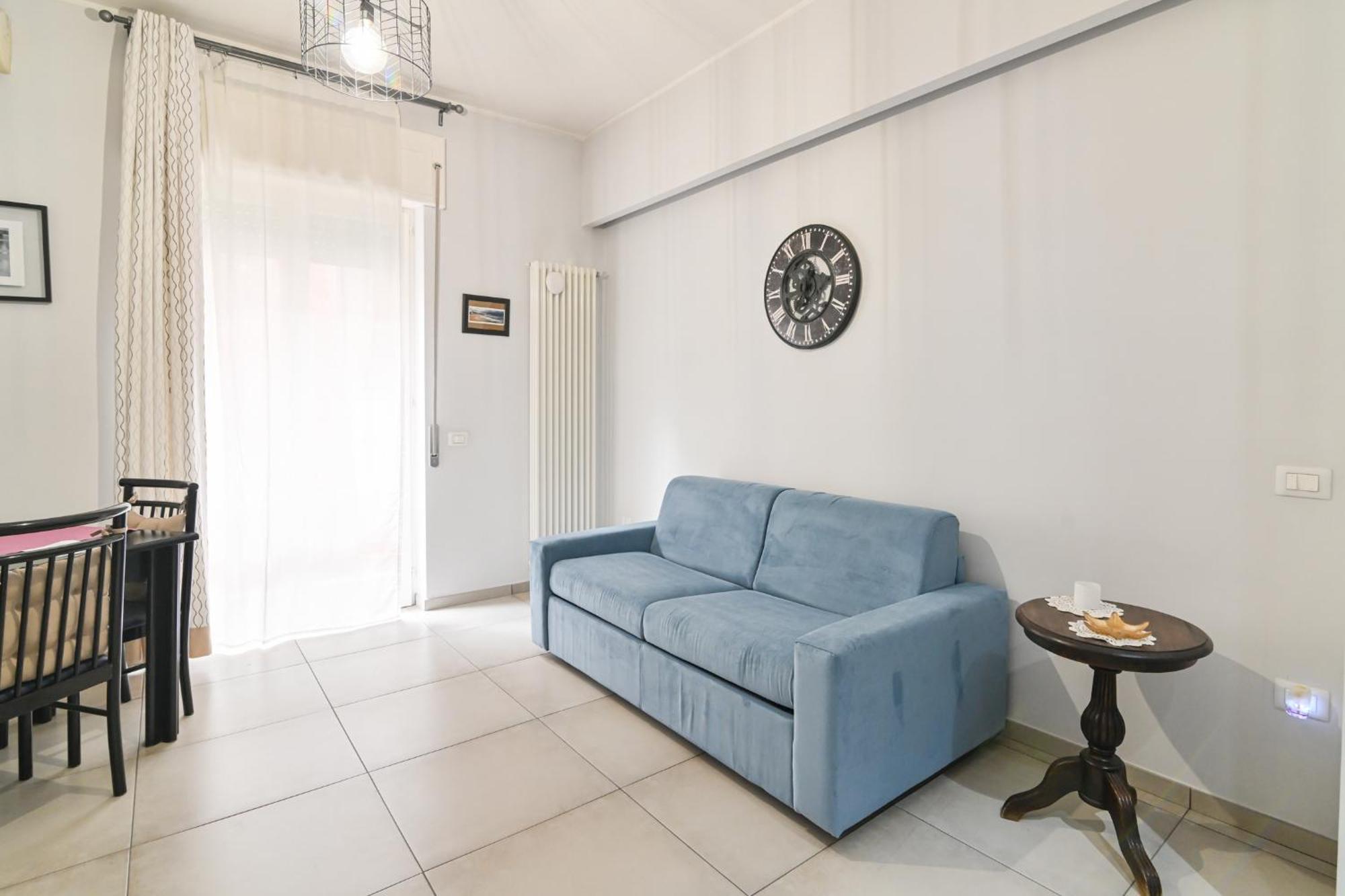 Debby'S Home เนเปิลส์ ภายนอก รูปภาพ